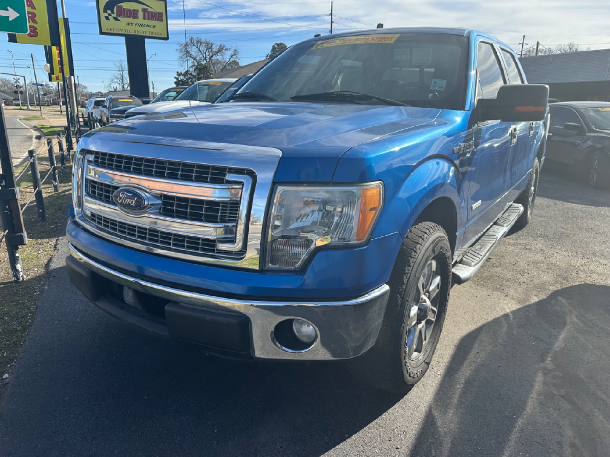 photo of 2013 Ford F-150 SuperCrew 6.5-ft. Bed 2WD